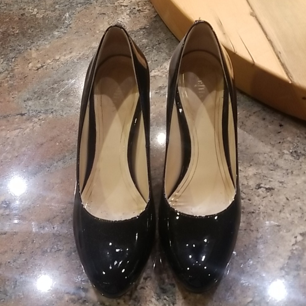 Cole Haan Chelsea pumps